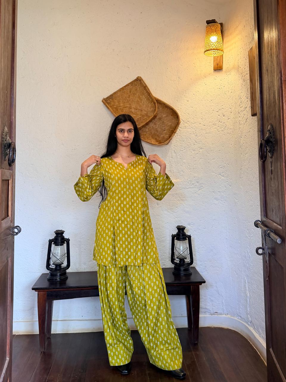 Leela Kurta Set